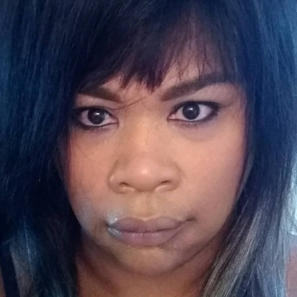 Meet your Posher, Sharlene